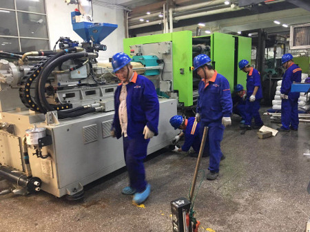 设备移位中山某公司设备移位